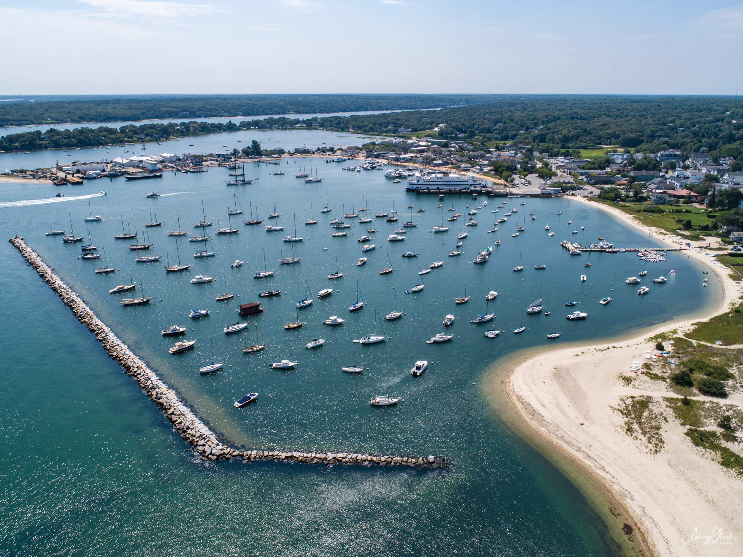 vineyard haven harbor